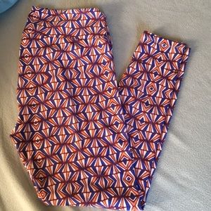 Lularoe leggings!